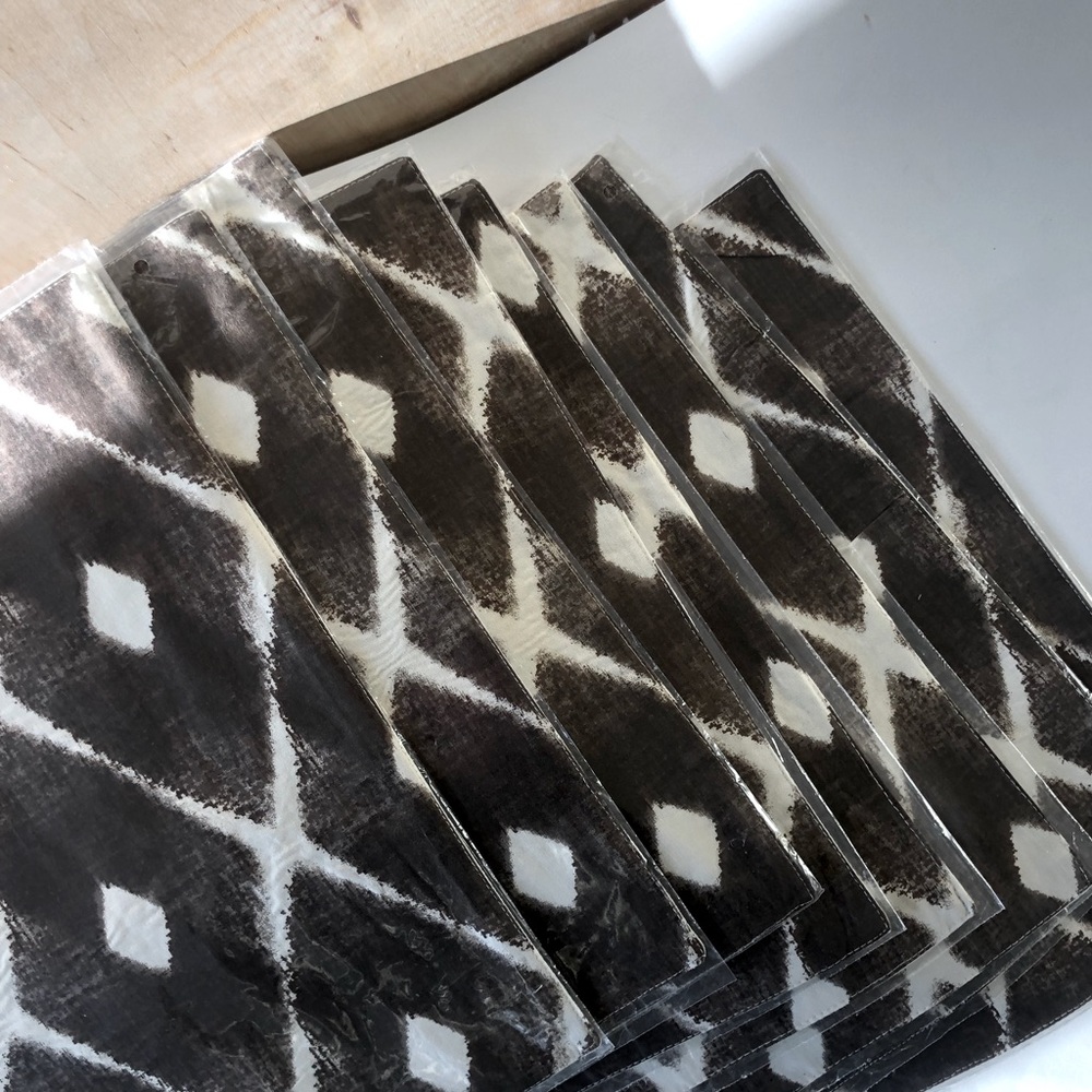 Set of 8 BRAND NEW West Elm brown IKAT placemats in original wrap ✨